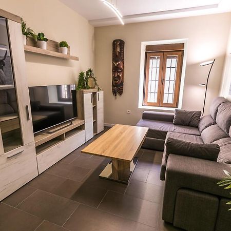 Appartement Centrico Y Moderno Con Piscina Y Parking à Jaén Extérieur photo